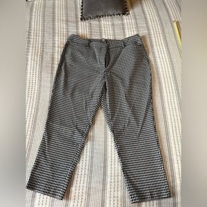 Size 12 Worthington ankle pants